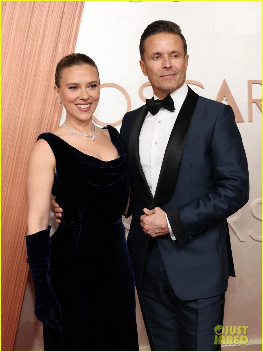 Who Is Scarlett Johansson S Oscars 2025 Date Meet Joe Machota Photo Scarlett Johansson Oscars 2025 1