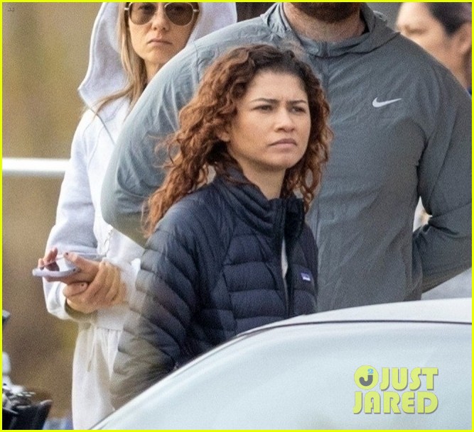 'Euphoria' Season 3 Set Photos - Zendaya Films Solo Scenes for Hit