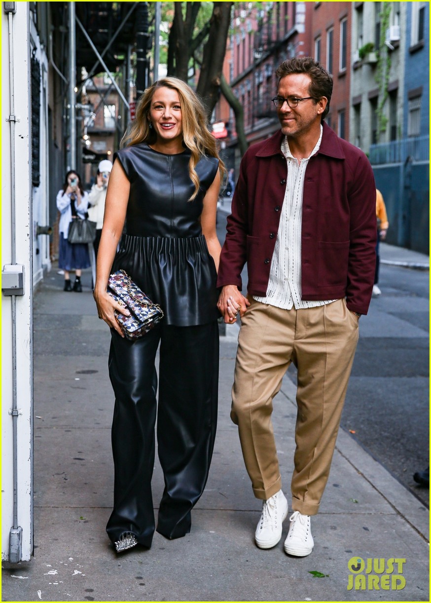 Blake Lively & Ryan Reynolds Support Friend Hugh Jackman at His New Off