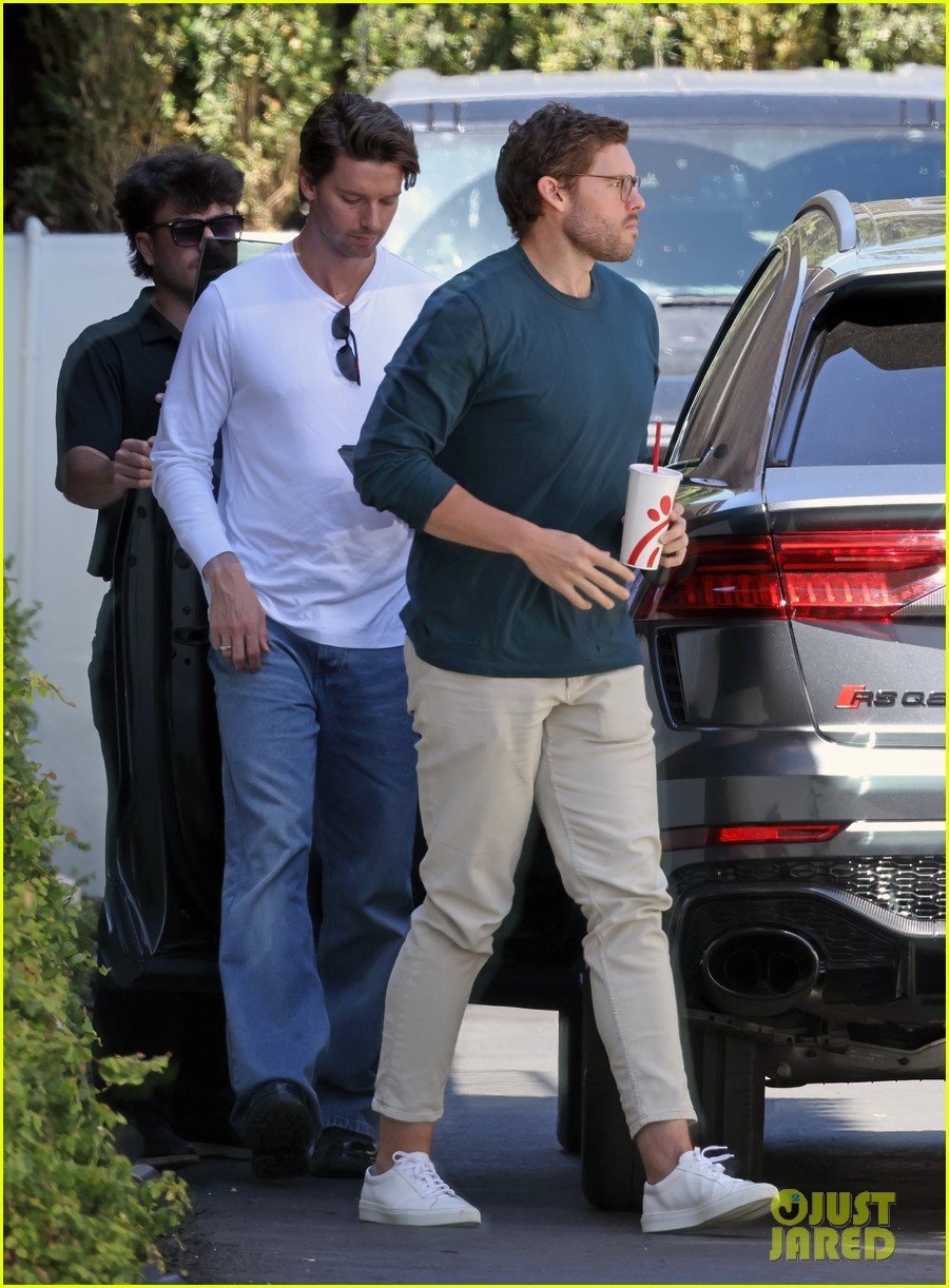 Patrick Schwarzenegger & His Family Enjoy a PreEaster Dinner Together