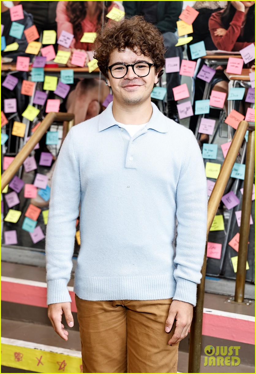 Sadie Sink Gets Support from 'Stranger Things' CoStars at Broadway