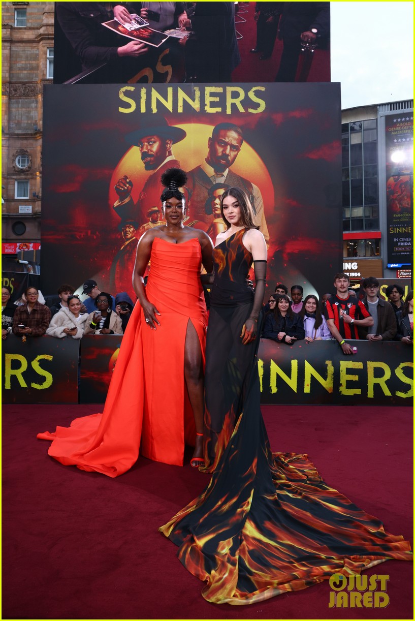 Photo hailee steinfeld sinners premiere in london 76 Photo 5145678