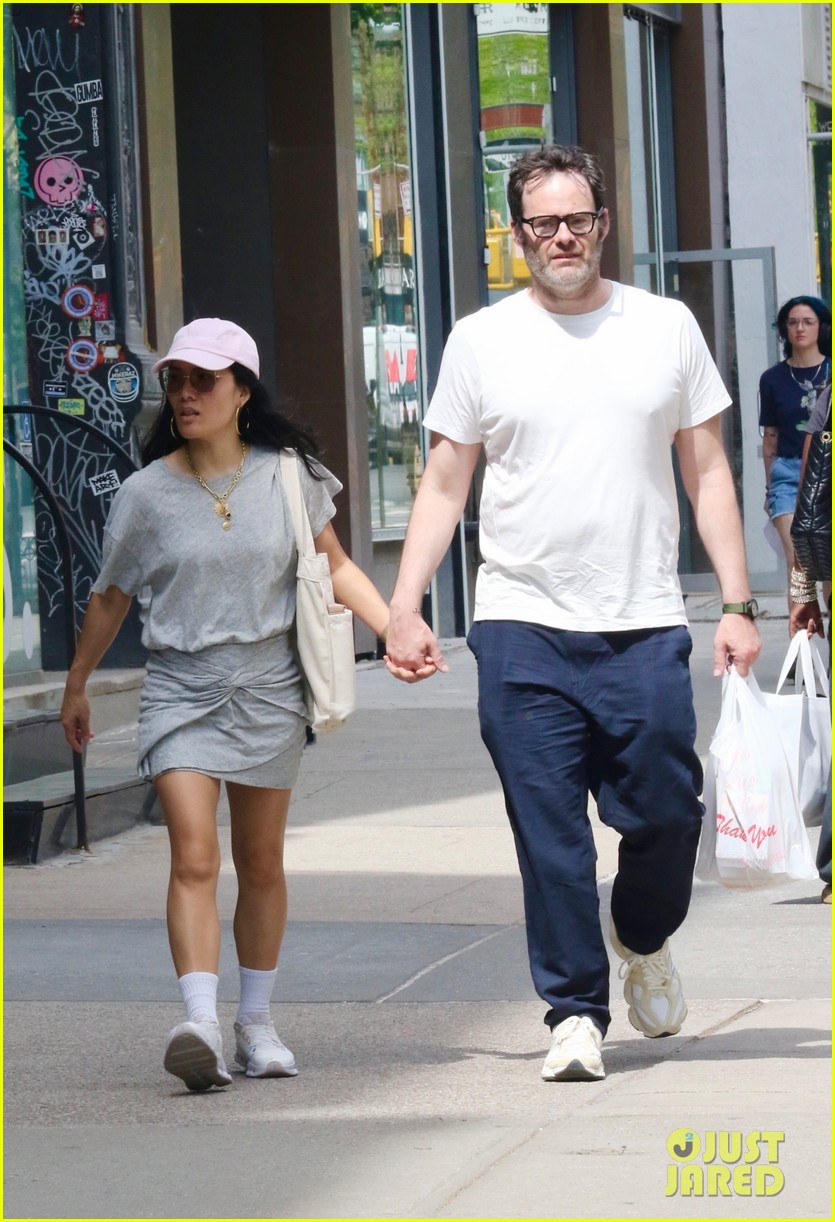 Bill Hader Shares How Girlfriend Ali Wong Supported Him After Losing