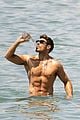 chris appleton shirtless beach cannes 05