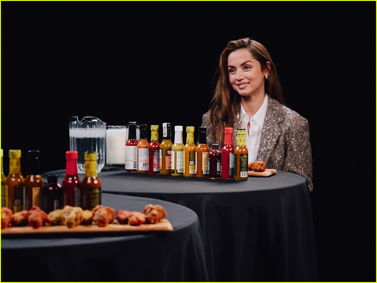 Ana de Armas Reveals a Scene She 'Hated' Filming, Addresses Gross-Out Chris Evans Moment During