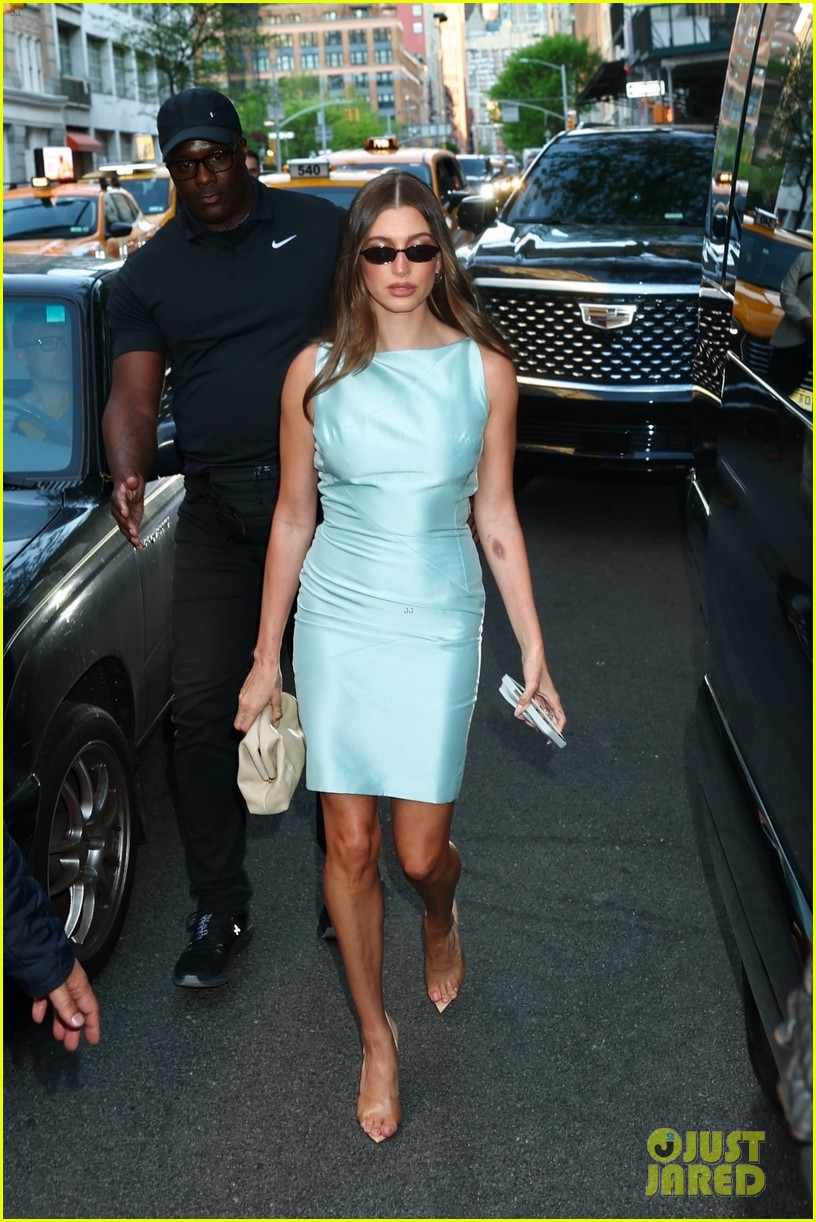 Hailey Bieber, Kendall Jenner, & More Step Out for Pre-Met Gala Event ...