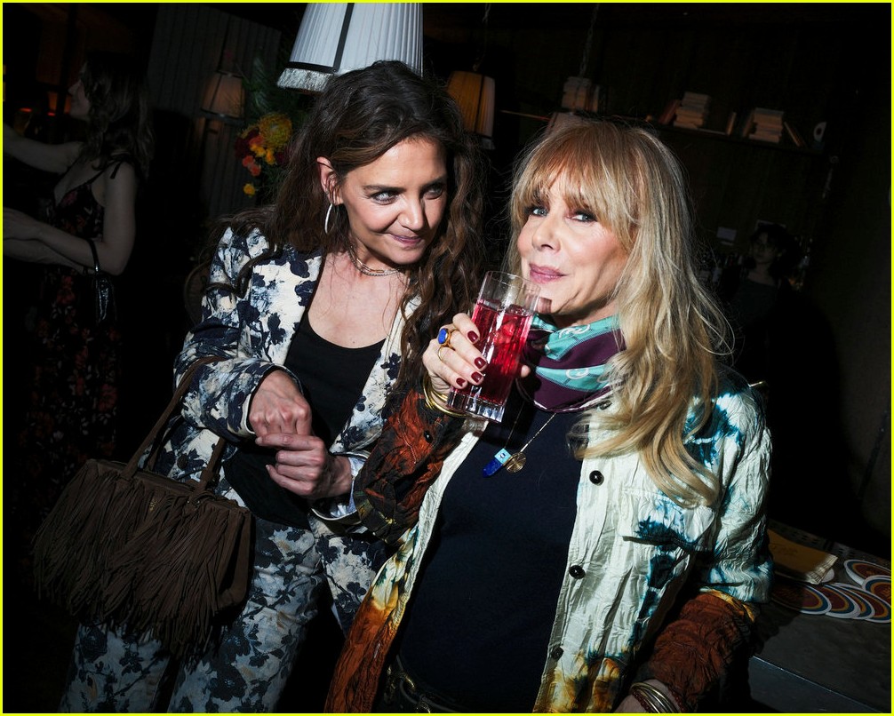 Katie Holmes Debuted New Carly Hair While Promoting 'Poker Face' Season