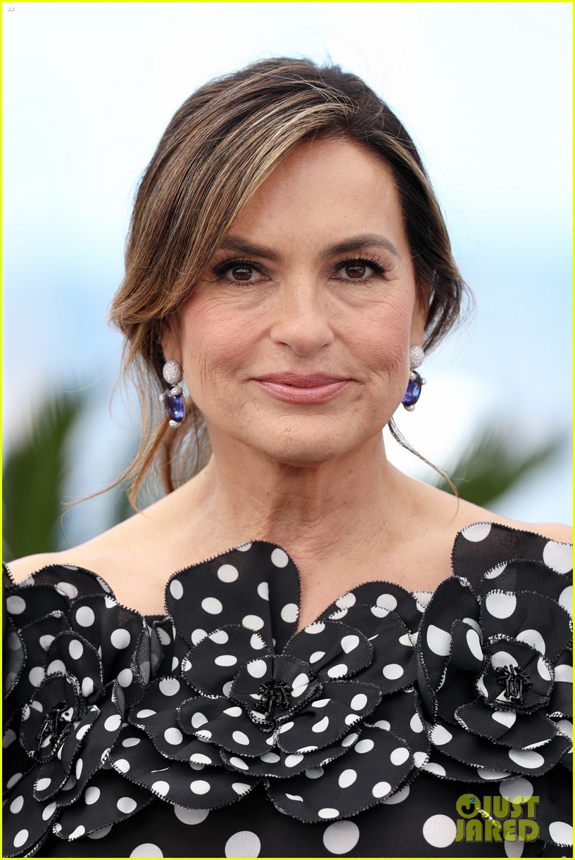 Mariska Hargitay Makes Rare Red Carpet Appearance with All 3 Kids