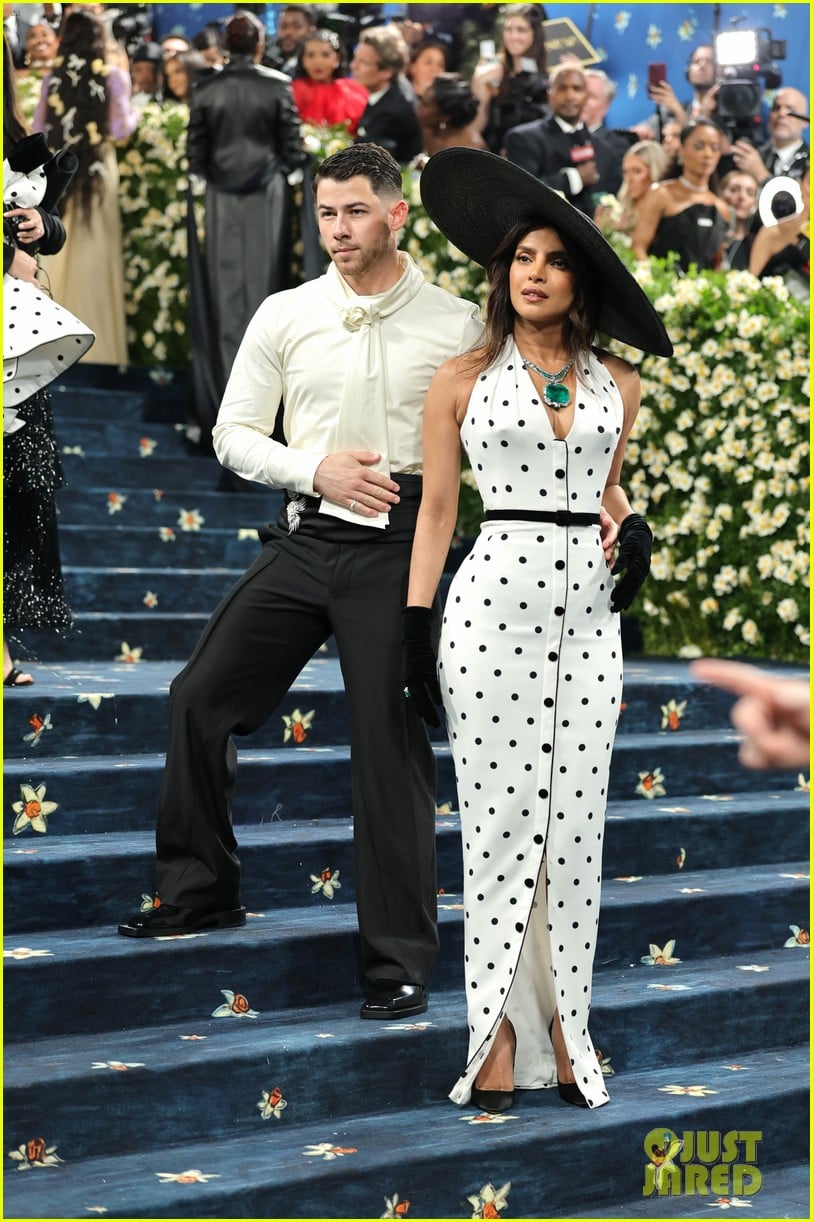 Nick Jonas & Priyanka Chopra Couple Up For Date Night at Met Gala 2025