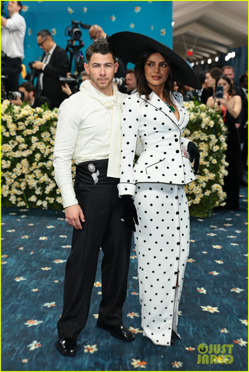Nick Jonas & Priyanka Chopra Couple Up For Date Night at Met Gala 2025