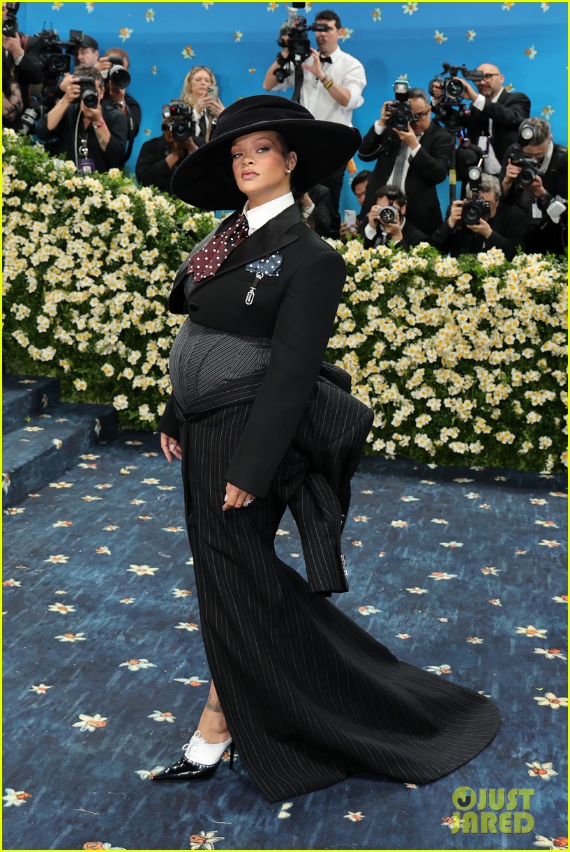 Met Gala 2025 Rihanna & Ciara Finally Reunite, Over 14 Years After