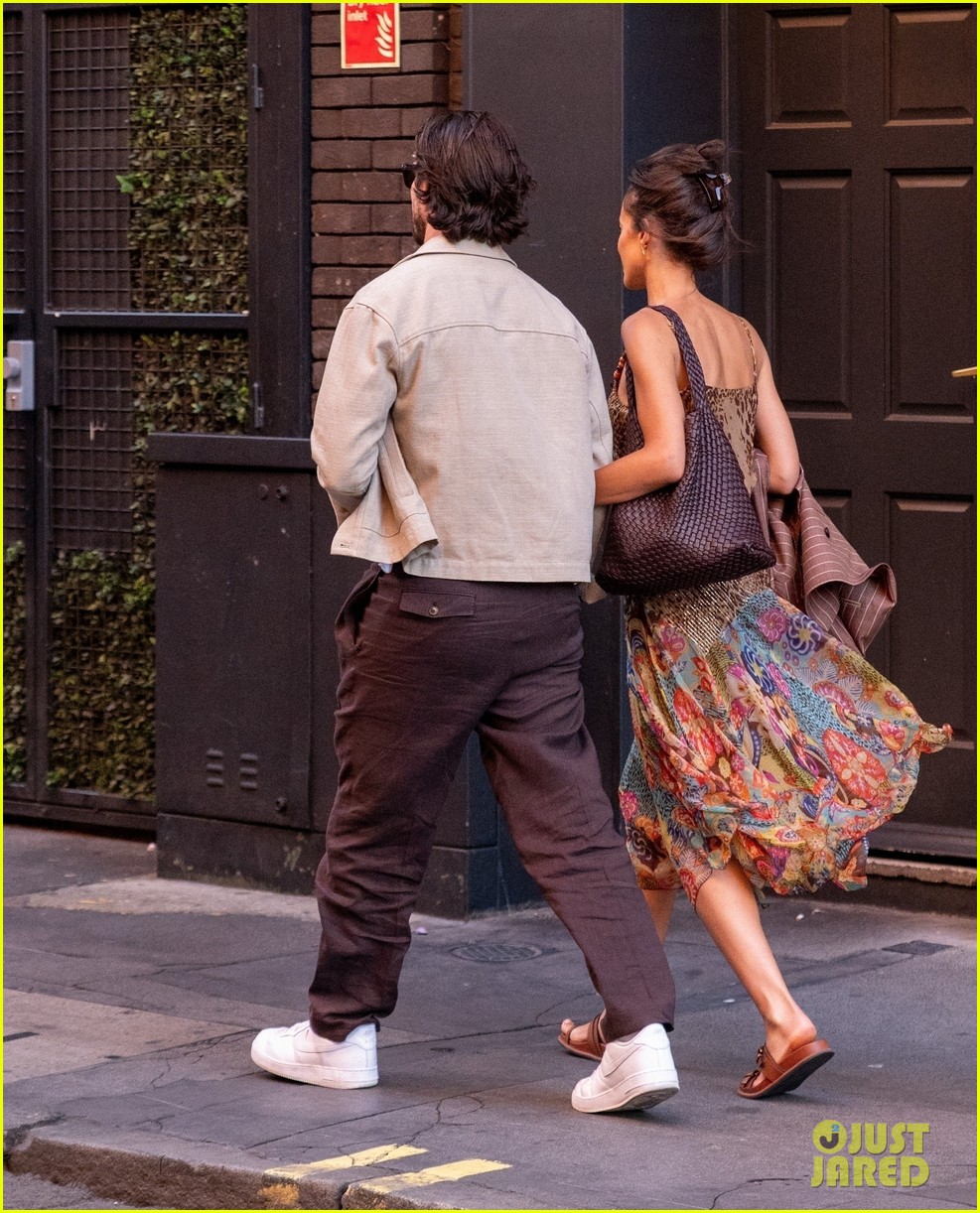 Ben Barnes Spotted on London Date Night with Girlfriend Aubrey Cleland:  Photo 5182253 | Aubrey Cleland, Ben Barnes Photos | Just Jared:  Entertainment News, image size:987x1222