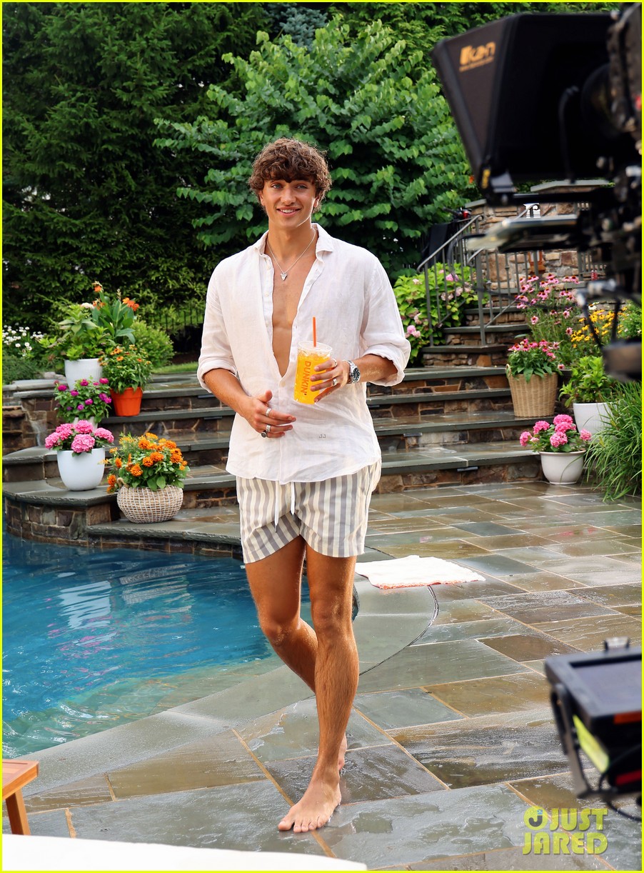 The Summer I Turned Pretty's Gavin Casalegno Stars in New Dunkin