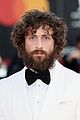 aaron taylor johnson venice red carpet 04