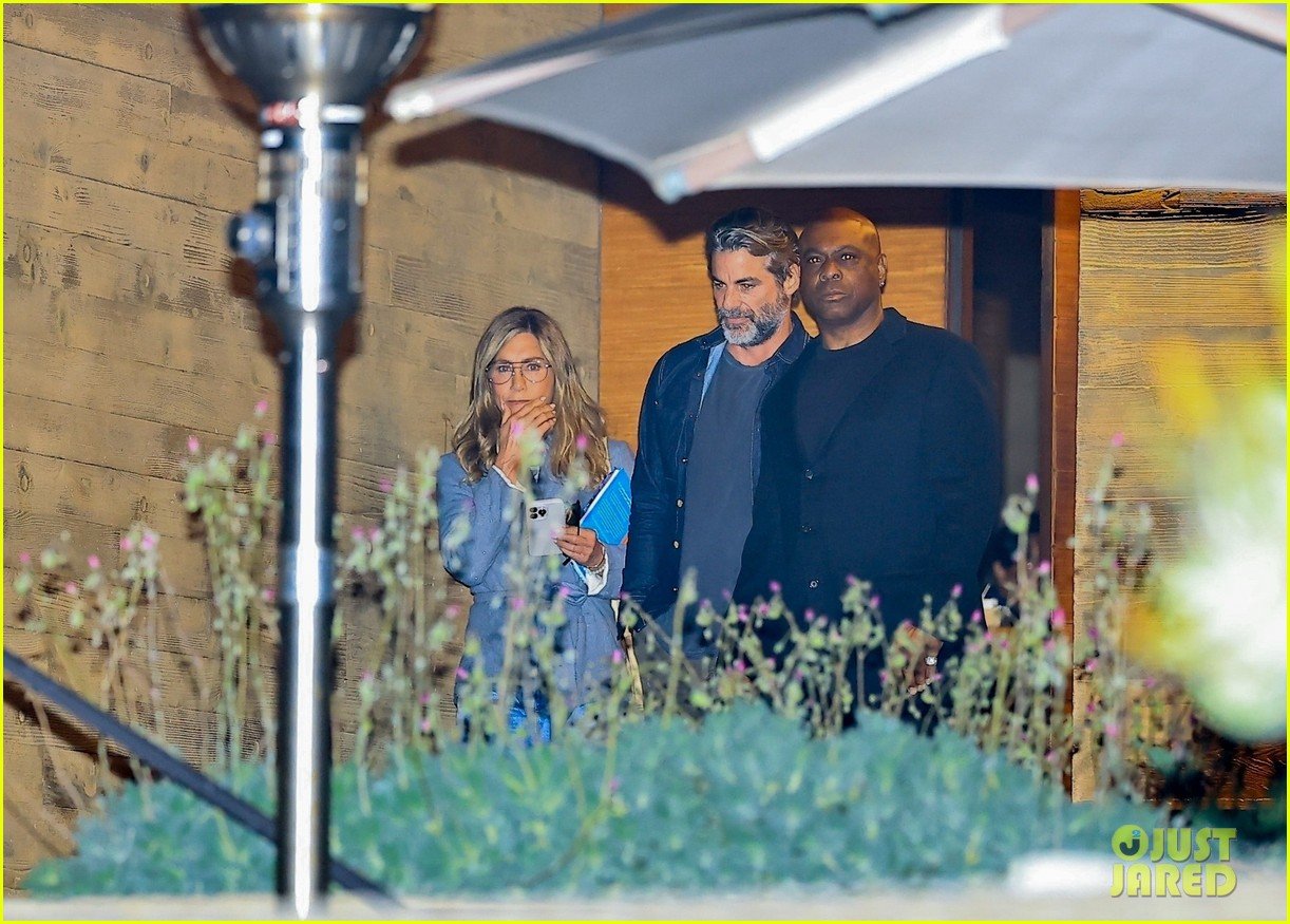 Jennifer Aniston & New Boyfriend Jim Curtis Double Date with Courteney