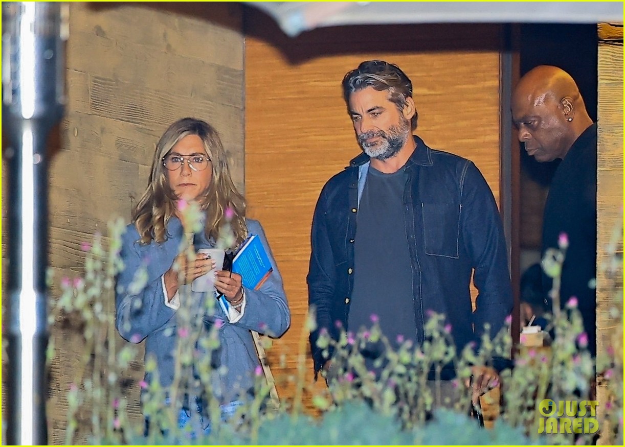 Jennifer Aniston & New Boyfriend Jim Curtis Double Date with Courteney(01)