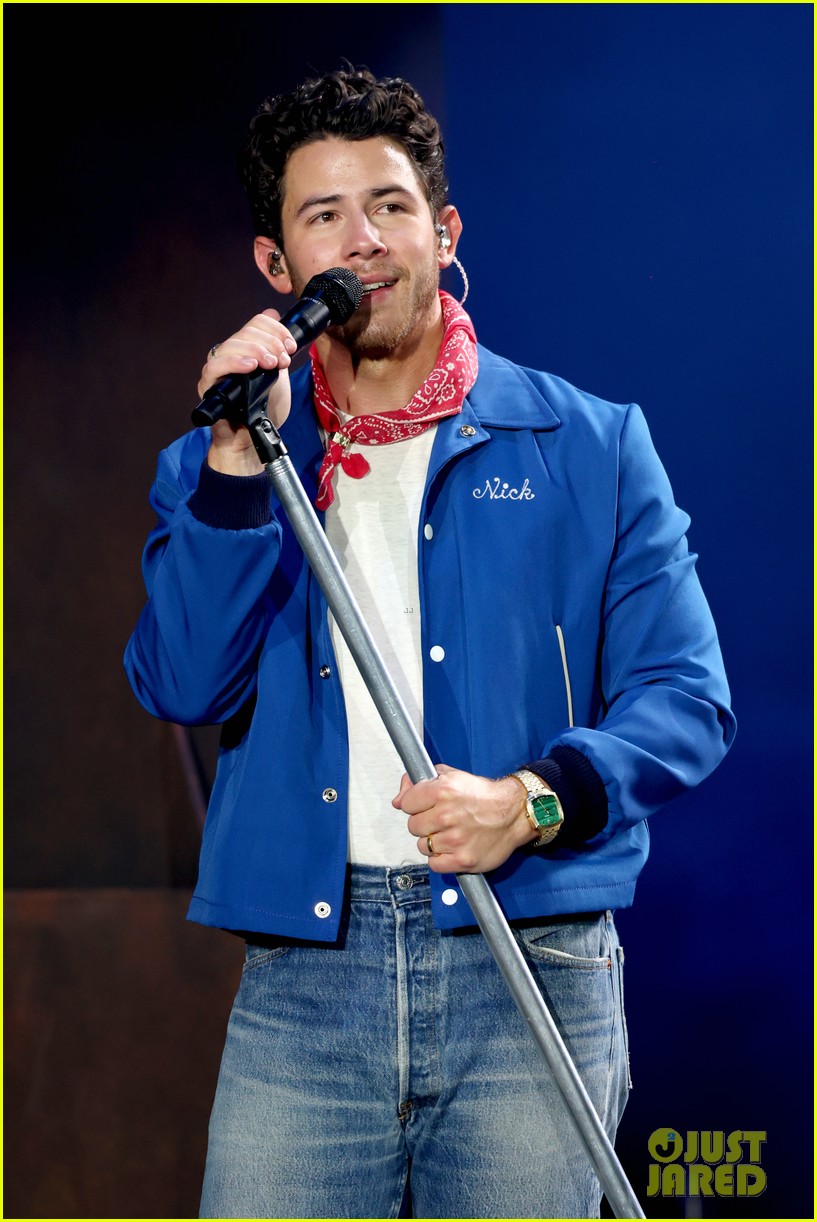 Jonas Brothers' 'JONAS20: Greetings From Your Hometown Tour' 2025 ...