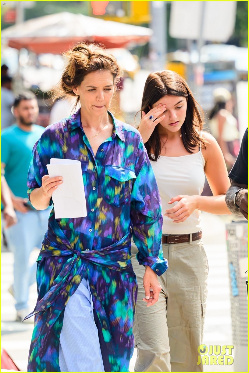 Katie Holmes Gets Visit from Daughter Suri Cruise, 19, on Movie Set