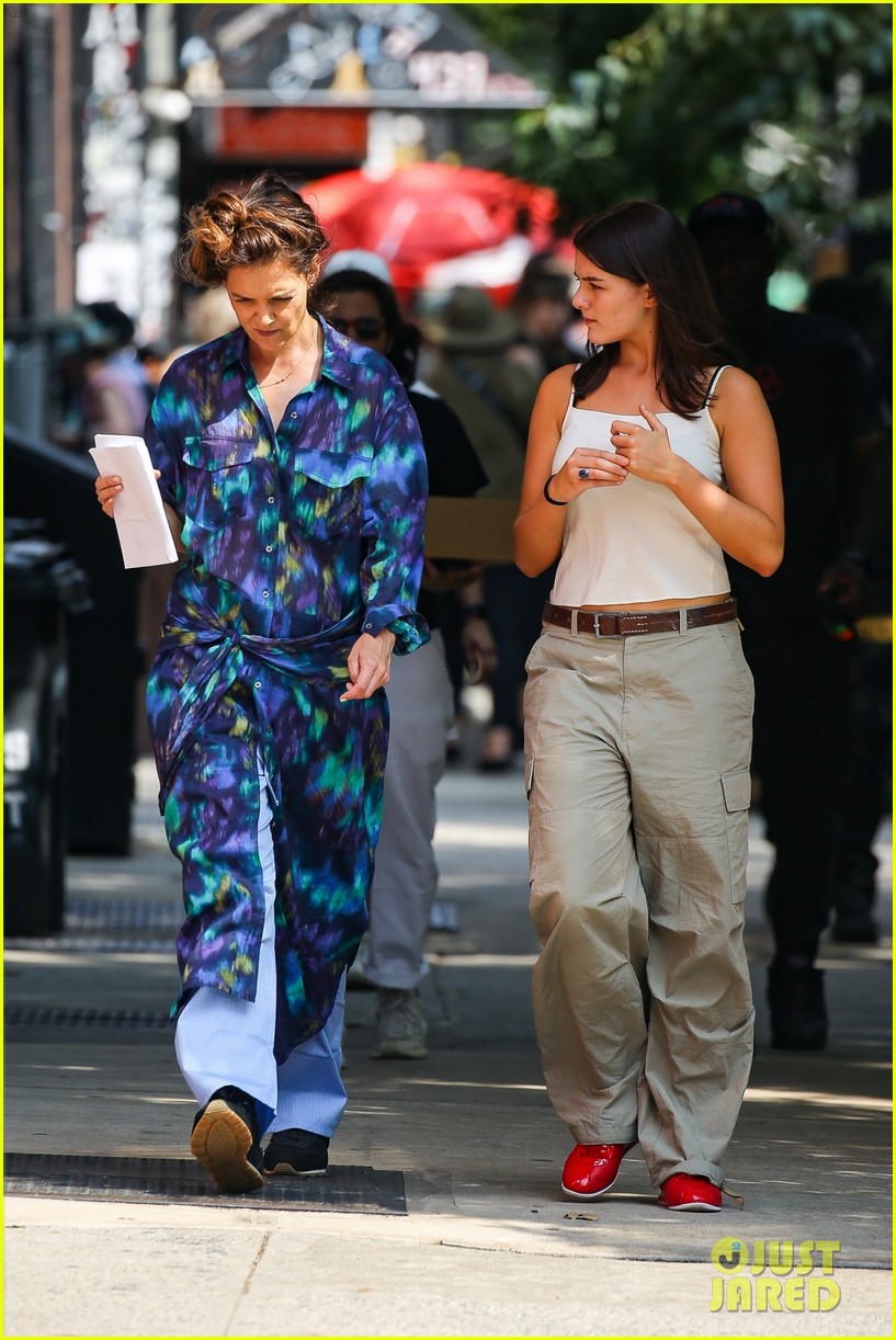 Katie Holmes Gets Visit from Daughter Suri Cruise, 19, on Movie Set