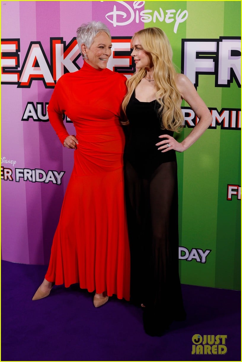 Tyra Banks Reunites with Lindsay Lohan at 'Freakier Friday' Premiere in