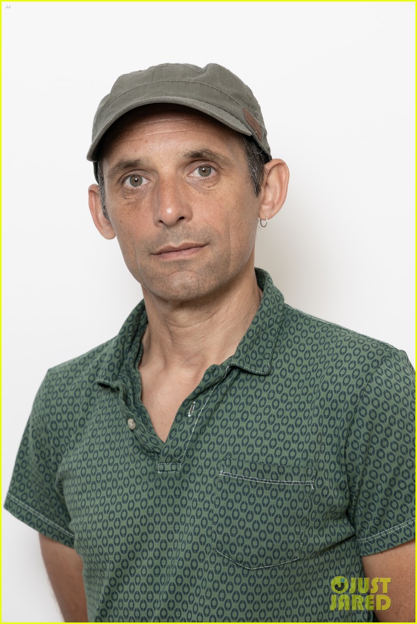 Serene 'rose Of Nevada' Trailer: Callum Turner And George Mackay Are Unstuck In Time View Nature Serene 'rose Of Nevada' Trailer: Callum Turner And George Mackay Are Unstuck In Time View Nature