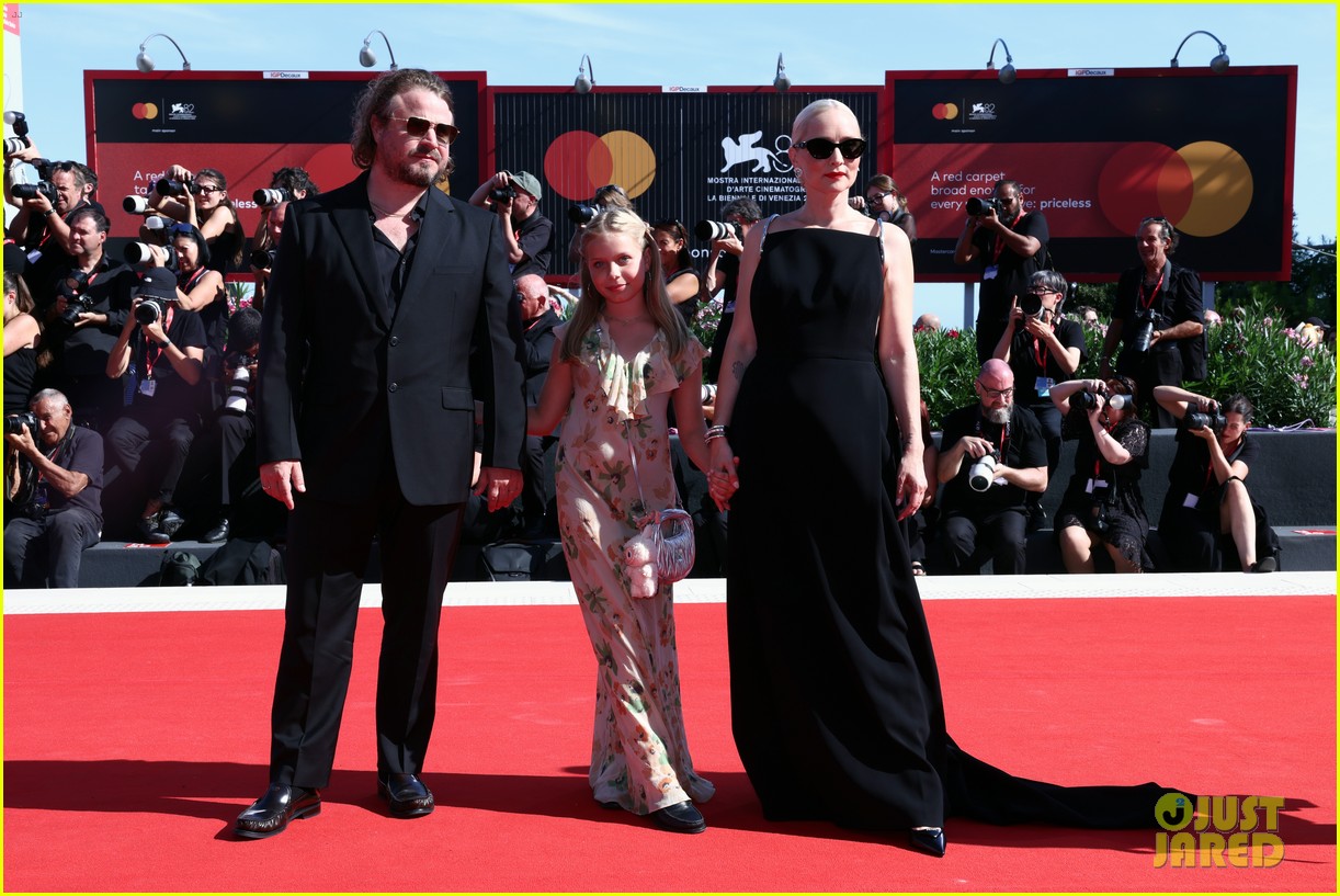 Amanda Seyfried Joins 'The Testament of Ann Lee' CoStars at Venice