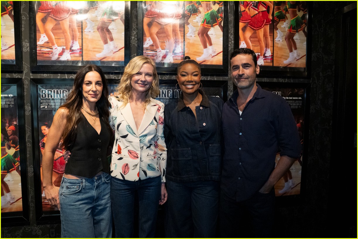 Bring It On's Kirsten Dunst, Gabrielle Union, Jesse Bradford & Lindsay(02)
