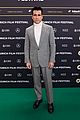 colin farrell receives golden icon award at zurich film festival 01