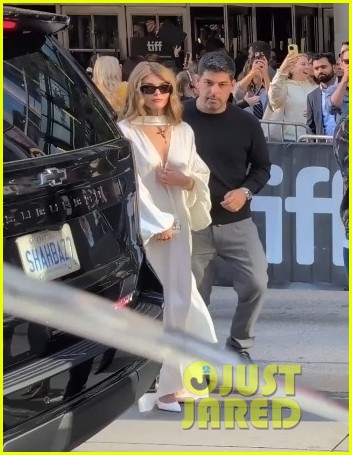 Jacob Elordi & Olivia Jade Seemingly Reunite as a Couple, Spotted