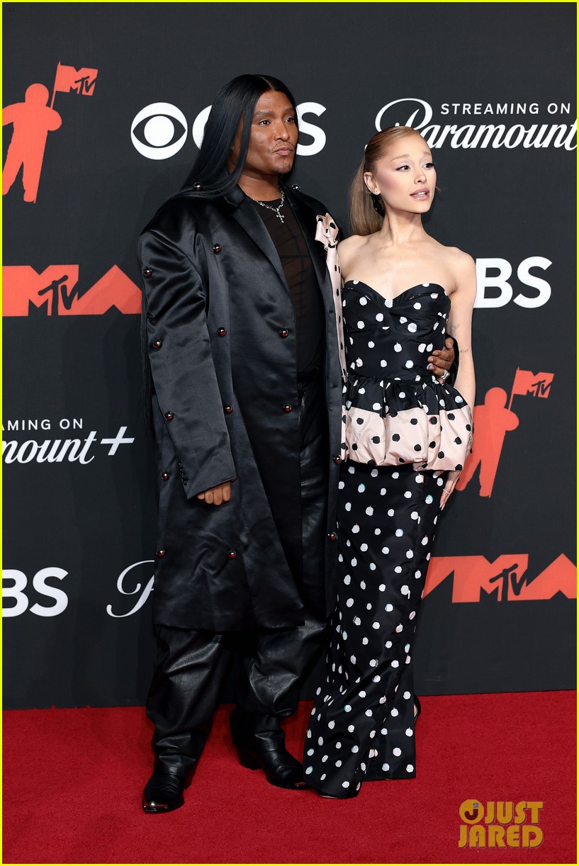 Ariana Grande Goes Pretty in Polka Dots for MTV VMAs 2025, Brings Law