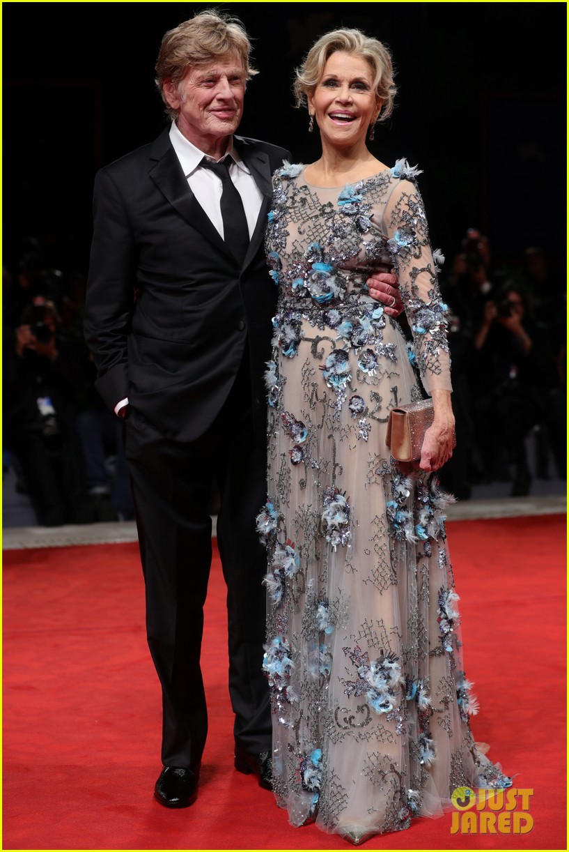 Jane Fonda Reacts to Frequent Collaborator Robert Redford's Death Read