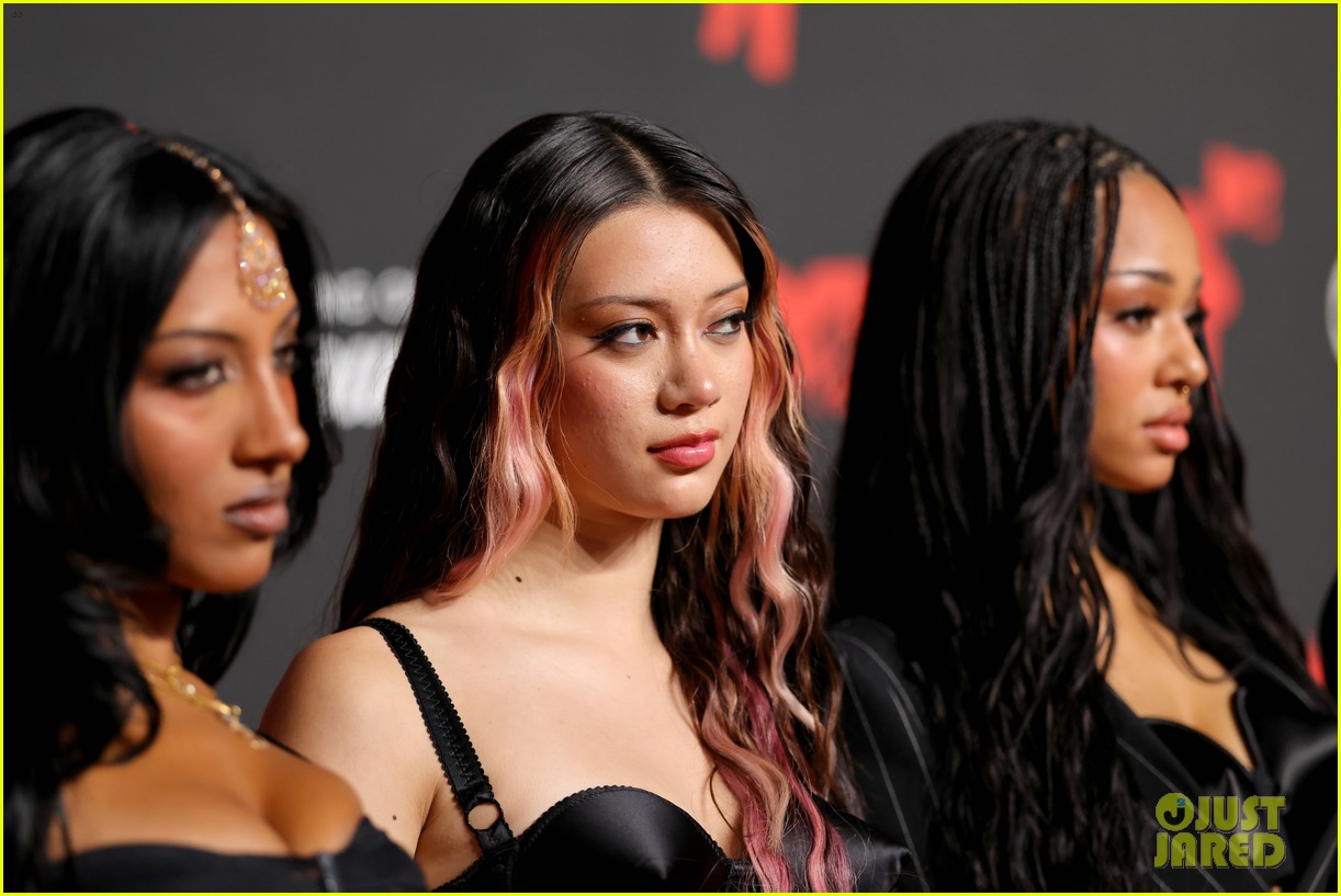 KATSEYE Attend Their First-Ever MTV VMAs 2025 - See All the Red Carpet