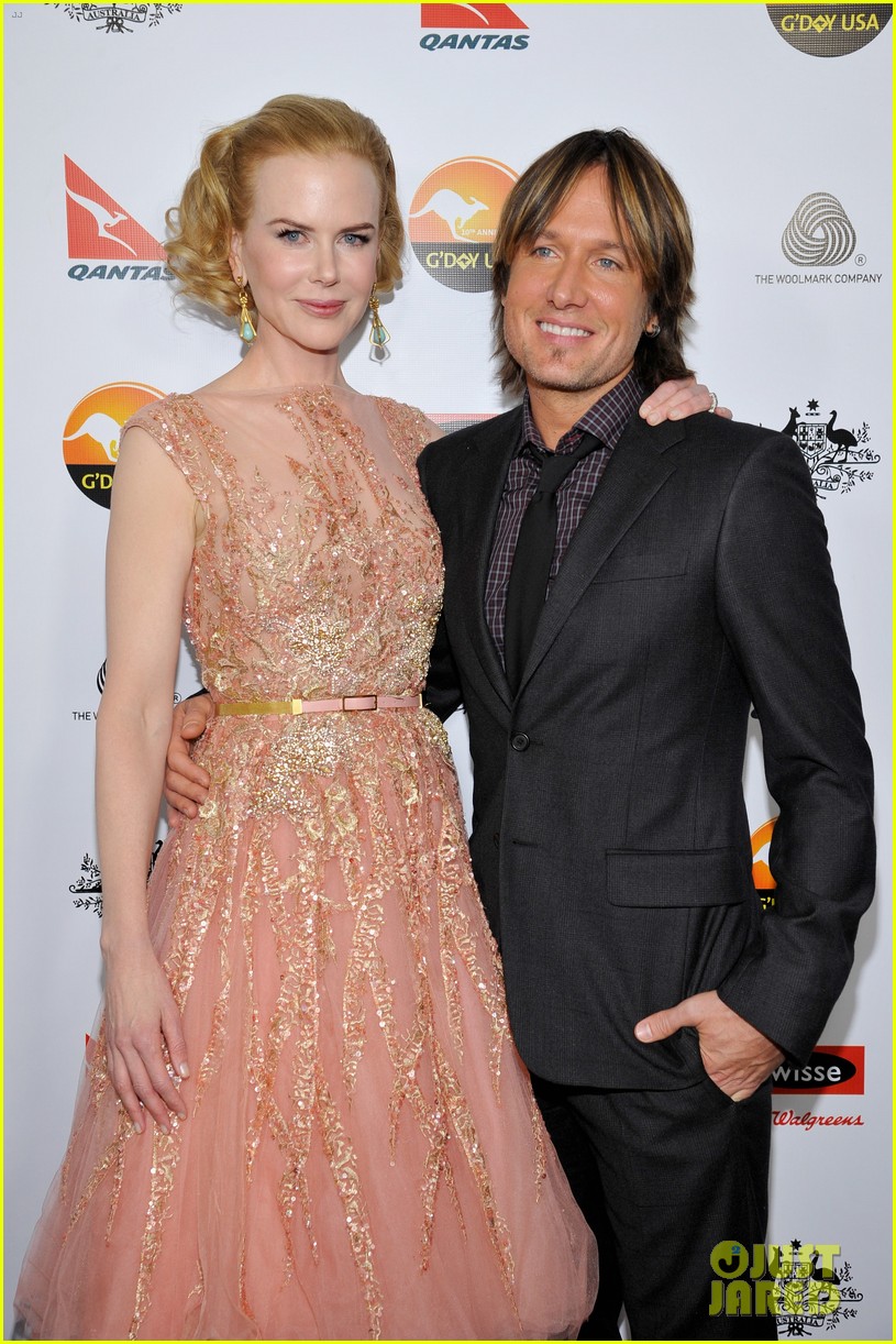 Nicole Kidman & Keith Urban Split After 19 Years of Marriage Photo