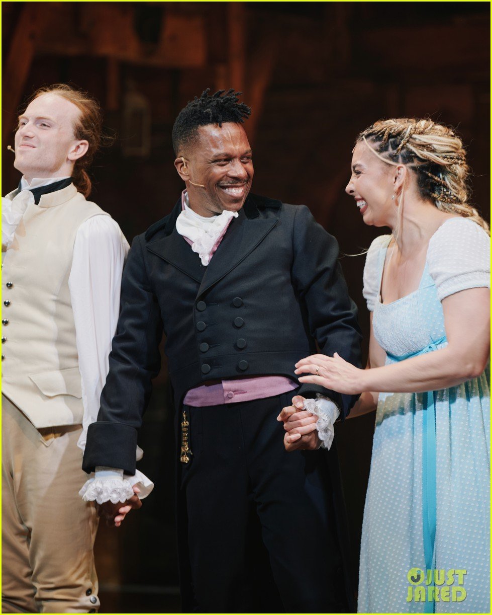 Leslie Odom Jr Gets Roaring Applause In Triumphant Return to 'Hamilton
