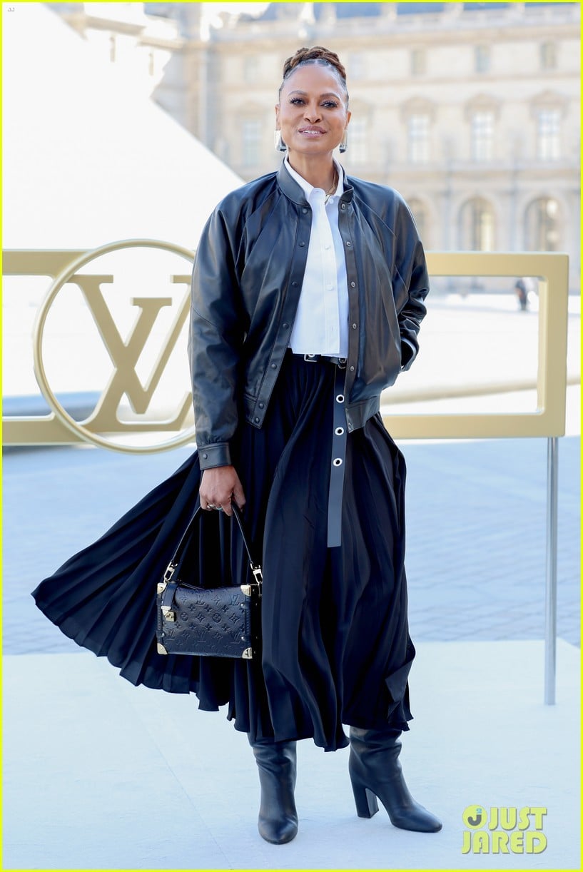 louis-vuitton-paris-fashion-week-show-2025-32.jpg