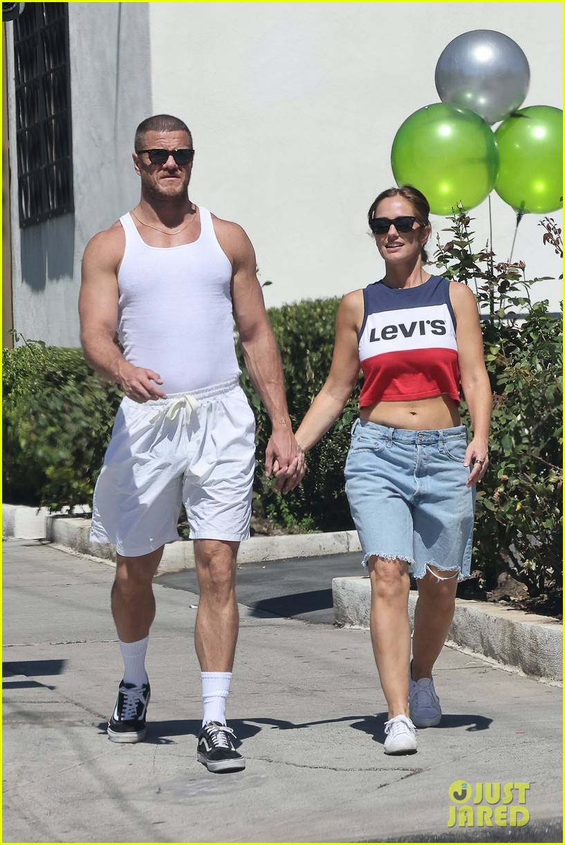 dan reynolds minka kelly hold hands lunch date at all time restaurant 015206962