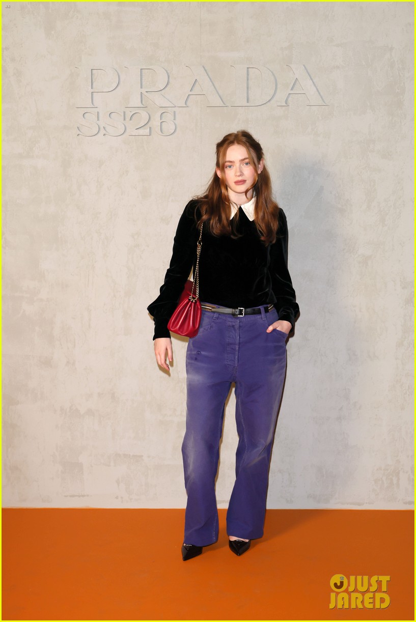 all-the-stars-at-prada-show-in-milan-07.jpg