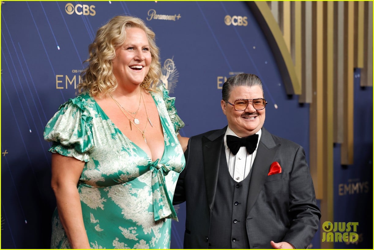 Bridget Everett, Murray Hill, & Jeff Hiller Bring 'Somebody Somewhere