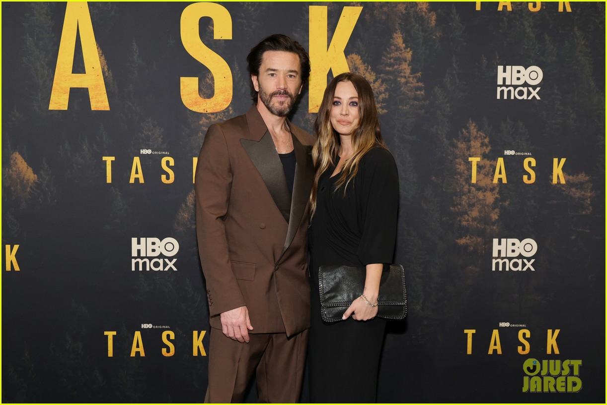 Mark Ruffalo & Tom Pelphrey Step Out for 'Task' Premiere in NYC!: Photo ...