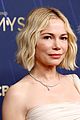 michelle williams jenny slate at emmys 05