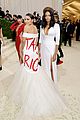 anna wintour talks aoc tax the rich dress 04