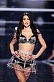 amelia gray thong victorias secret fashion show 02