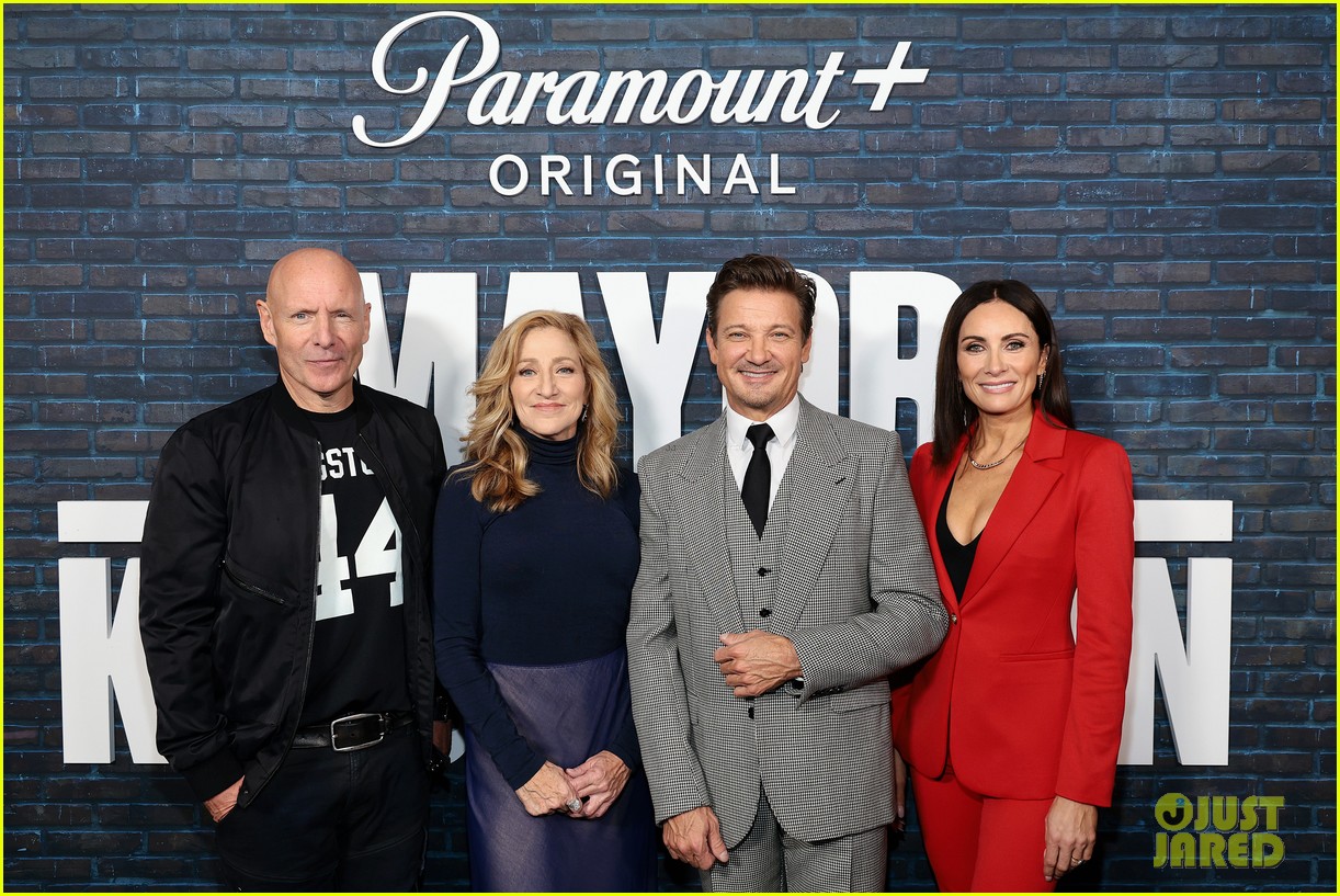 Jeremy Renner, Edie Falco, Laura Benanti, & More Stars Arrive in NYC for 'Mayor of Kingstown' Season 4 Premiere: Photo 5223252 | Edie Falco, Hugh Dillon, Jeremy Renner, Laura Benanti, Mayor Of