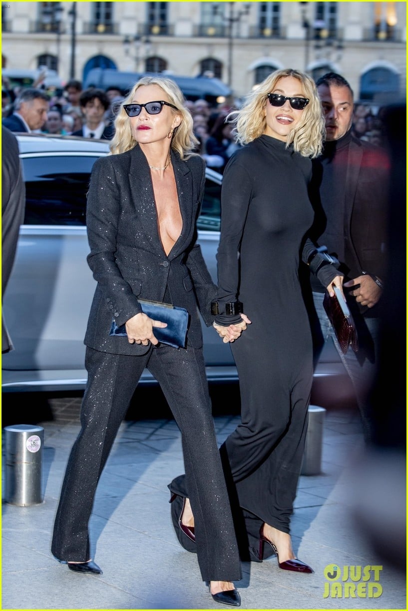 kylie-jenner-more-stars-at-tom-ford-pfw-show-01.jpg