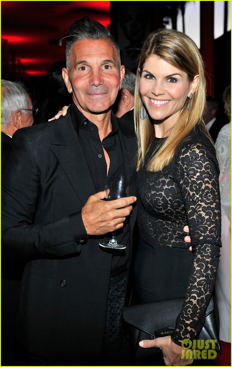 Lori Loughlin & Husband Mossimo Giannulli Separate, 'Living Apart