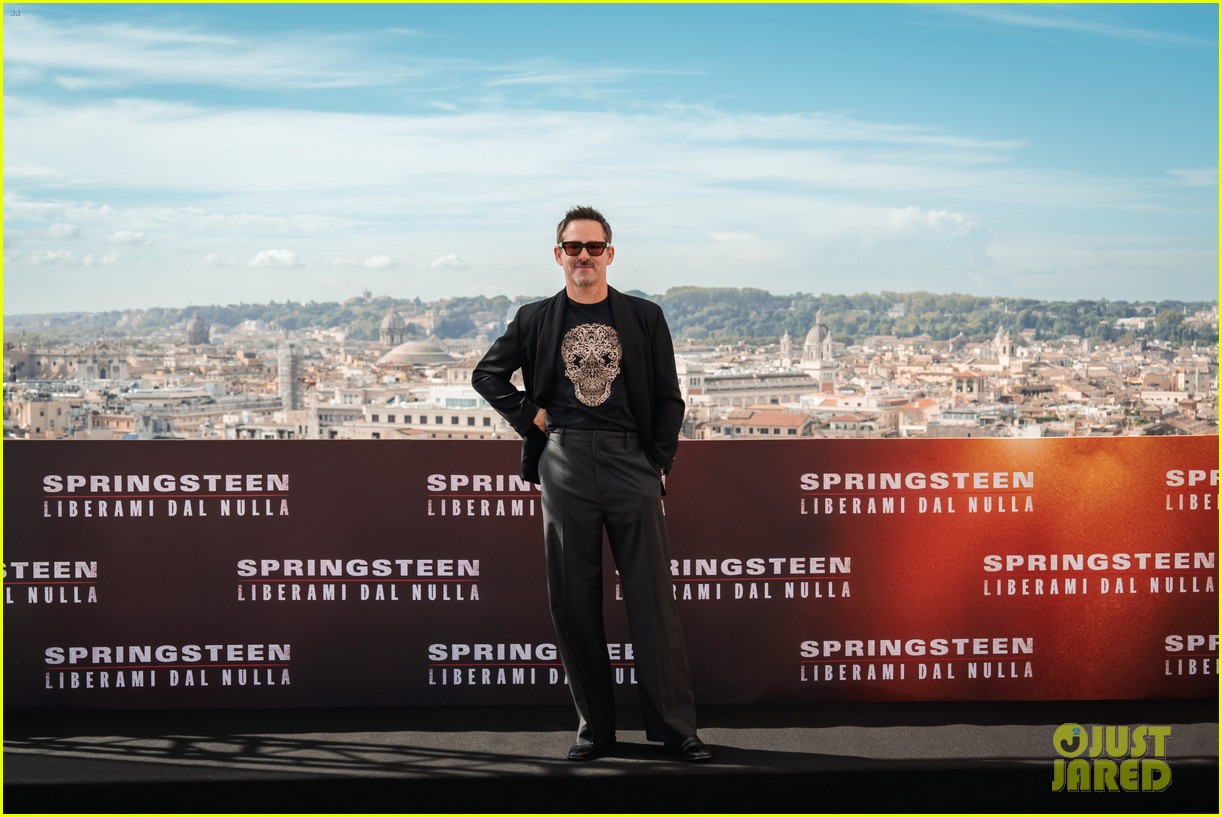 Jeremy Allen White & Scott Cooper Bring 'Springsteen' Movie to Rome ...