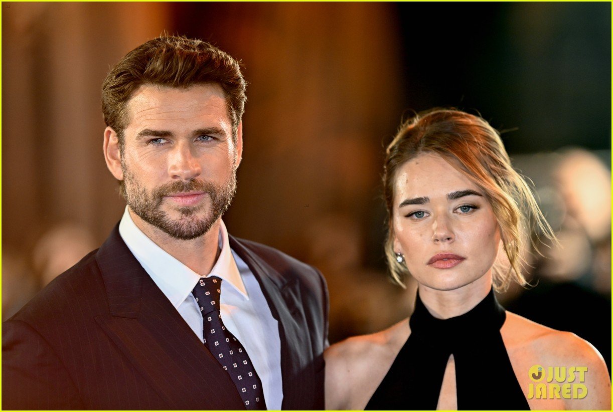 liam-hemsworth-the-witcher-season-4-premiere-in-london-40.jpg