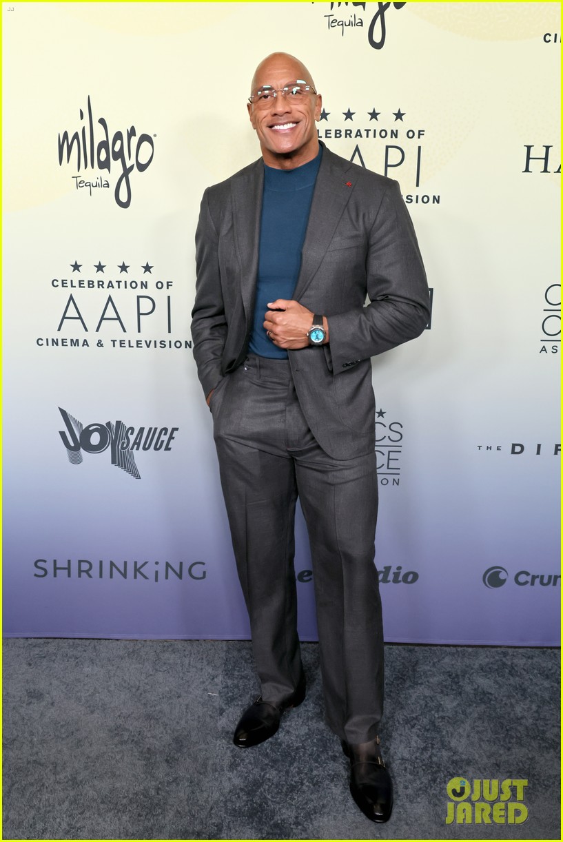 Dwayne Johnson Presents Lucy Liu With the Trailblazer Award at the