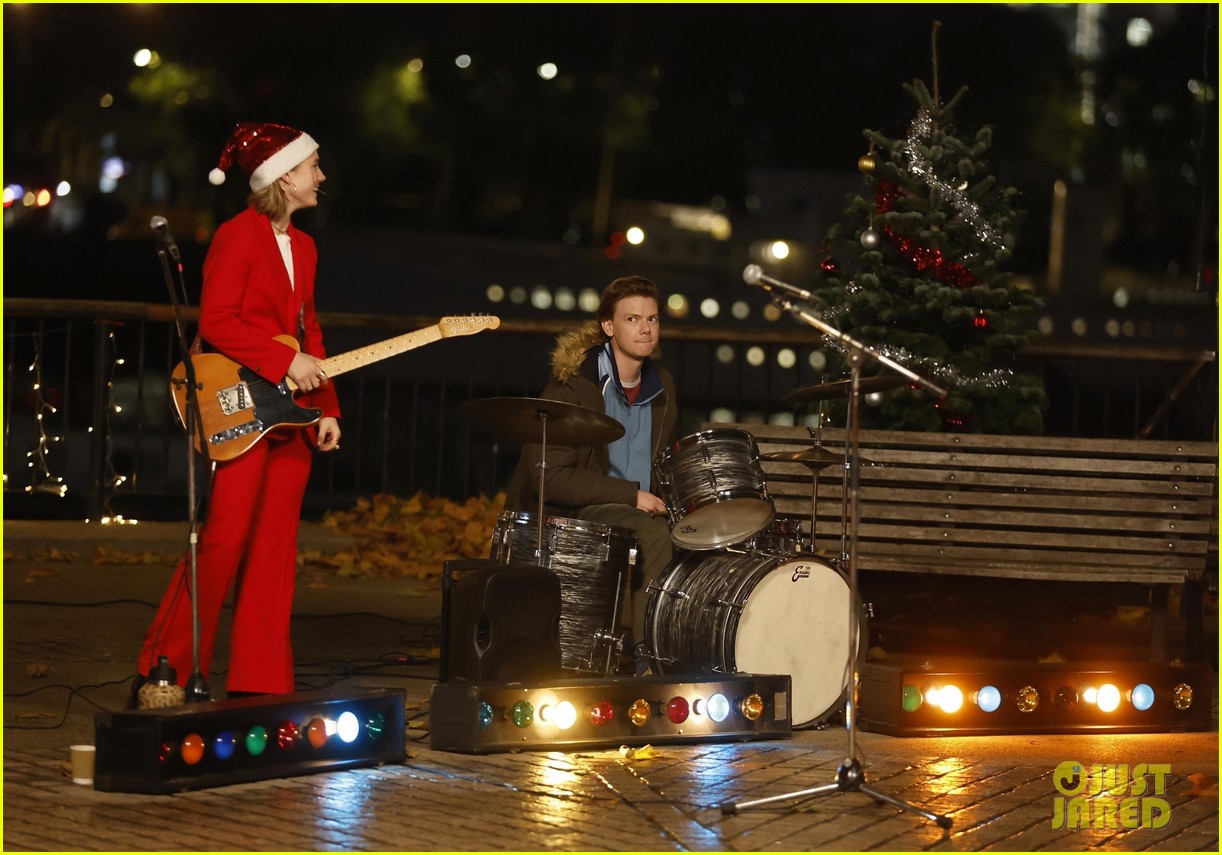 新品タグ付き　Madeline Love actually Love Actually Heart Necklace in Gold Plated - Etsy