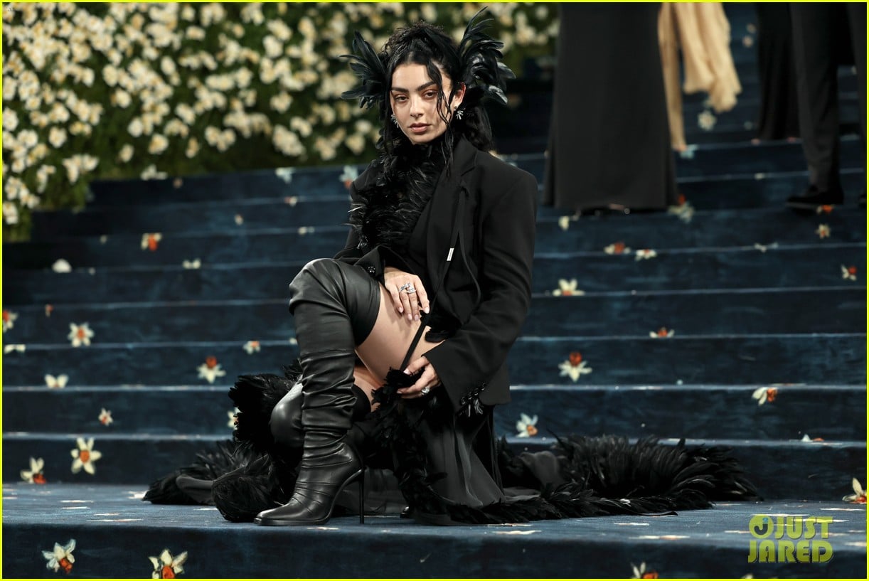 Chains Of Love Lyrics Charli Xcx S Wuthering Heights Soundtrack Charli Xcx 2025 17